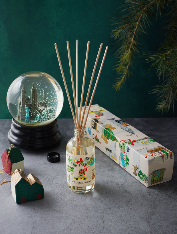 Holiday in New York Roland Pine 3.65 oz Reed Diffuser